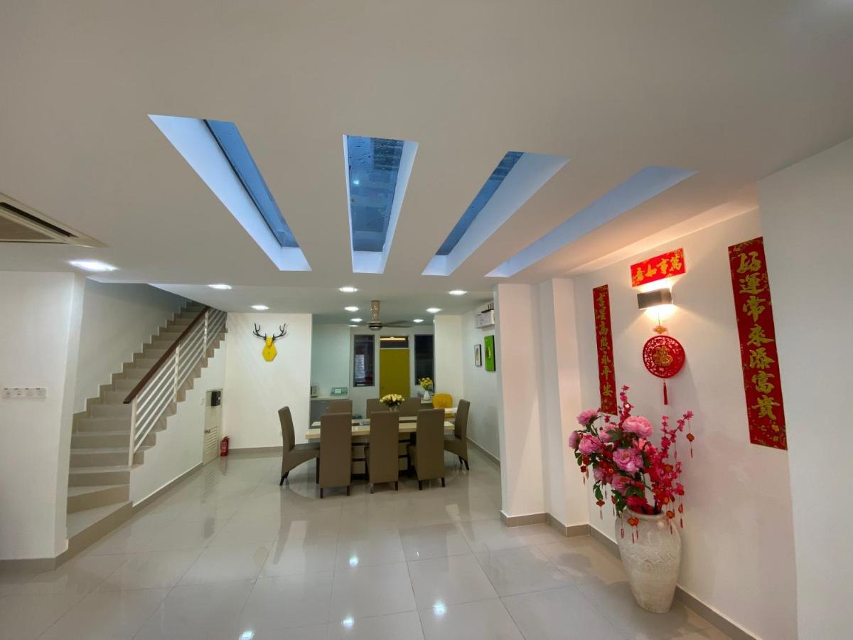 Entire Residential Home•Jia Residences Bkt Serdang沙登温暖的家 เซอรีเคมบางัน ภายนอก รูปภาพ