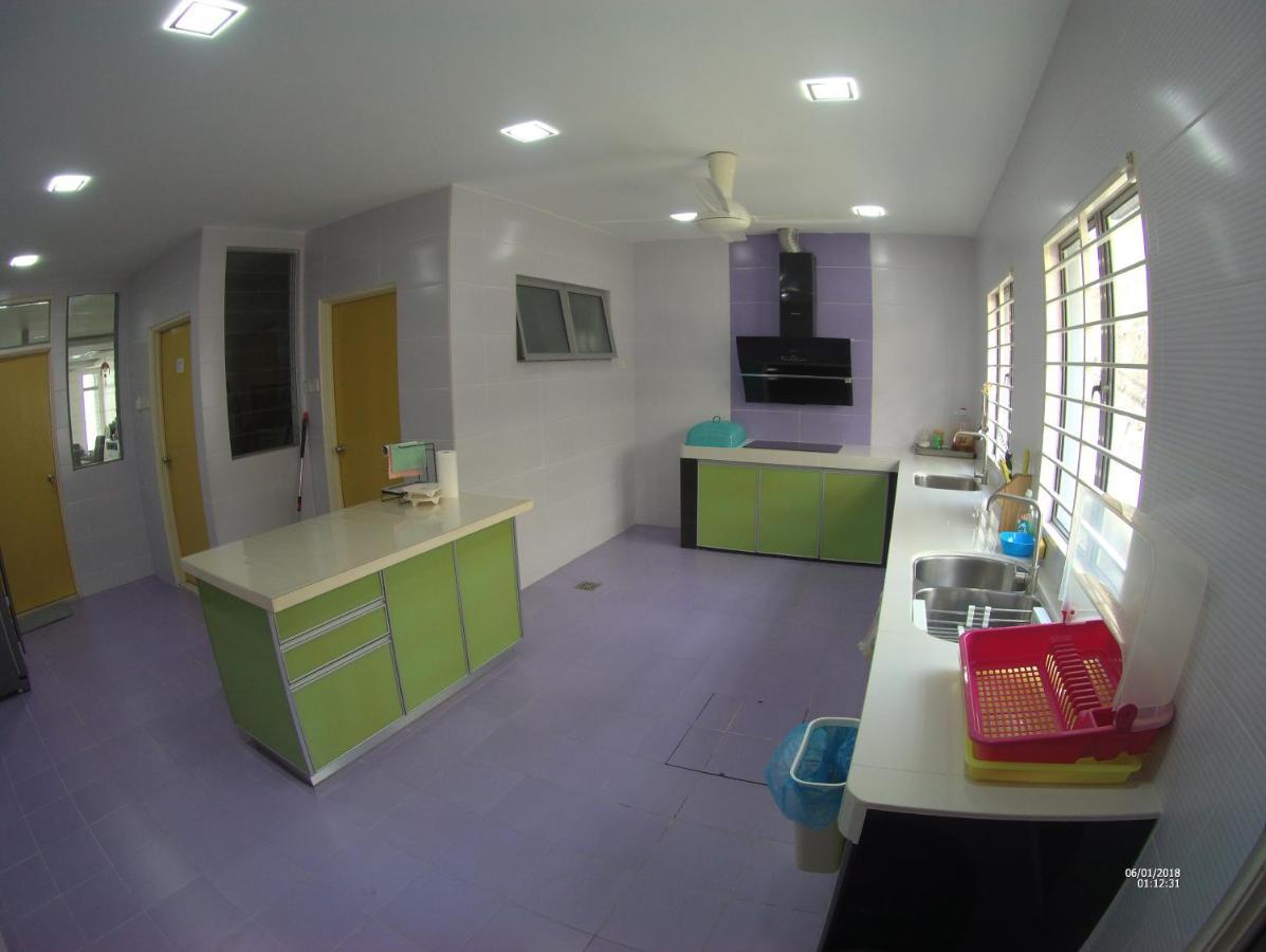 Entire Residential Home•Jia Residences Bkt Serdang沙登温暖的家 เซอรีเคมบางัน ภายนอก รูปภาพ