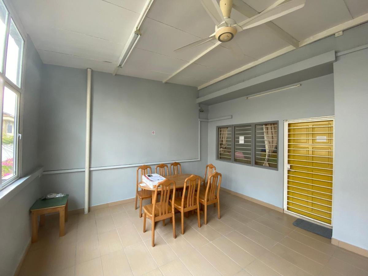 Entire Residential Home•Jia Residences Bkt Serdang沙登温暖的家 เซอรีเคมบางัน ภายนอก รูปภาพ