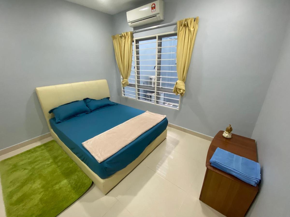 Entire Residential Home•Jia Residences Bkt Serdang沙登温暖的家 เซอรีเคมบางัน ภายนอก รูปภาพ