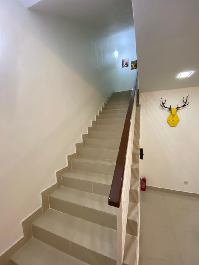Entire Residential Home•Jia Residences Bkt Serdang沙登温暖的家 เซอรีเคมบางัน ภายนอก รูปภาพ