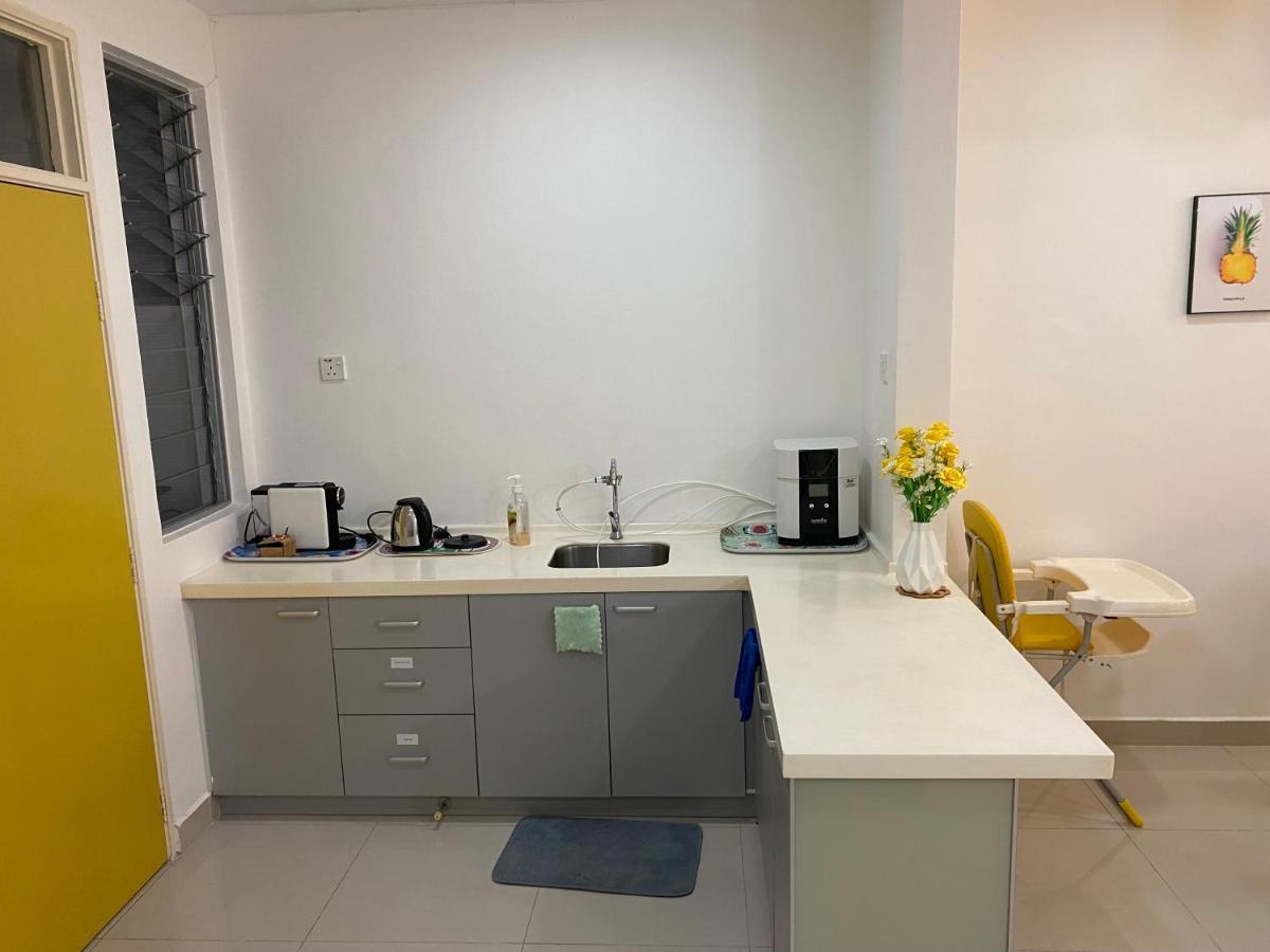 Entire Residential Home•Jia Residences Bkt Serdang沙登温暖的家 เซอรีเคมบางัน ภายนอก รูปภาพ